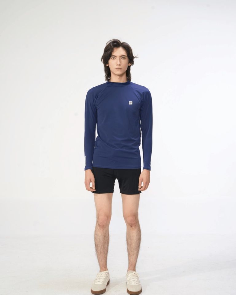 Men's long-sleeve rash guard and shorts